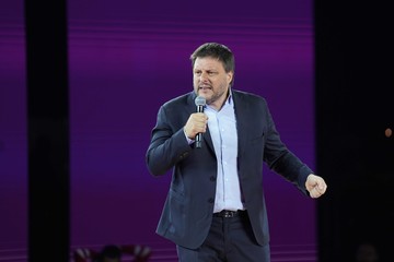 Santoro evita definiciones cerradas y se define como anti-nada: “No soy anti-Milei ni&nbsp;anti-liberal”