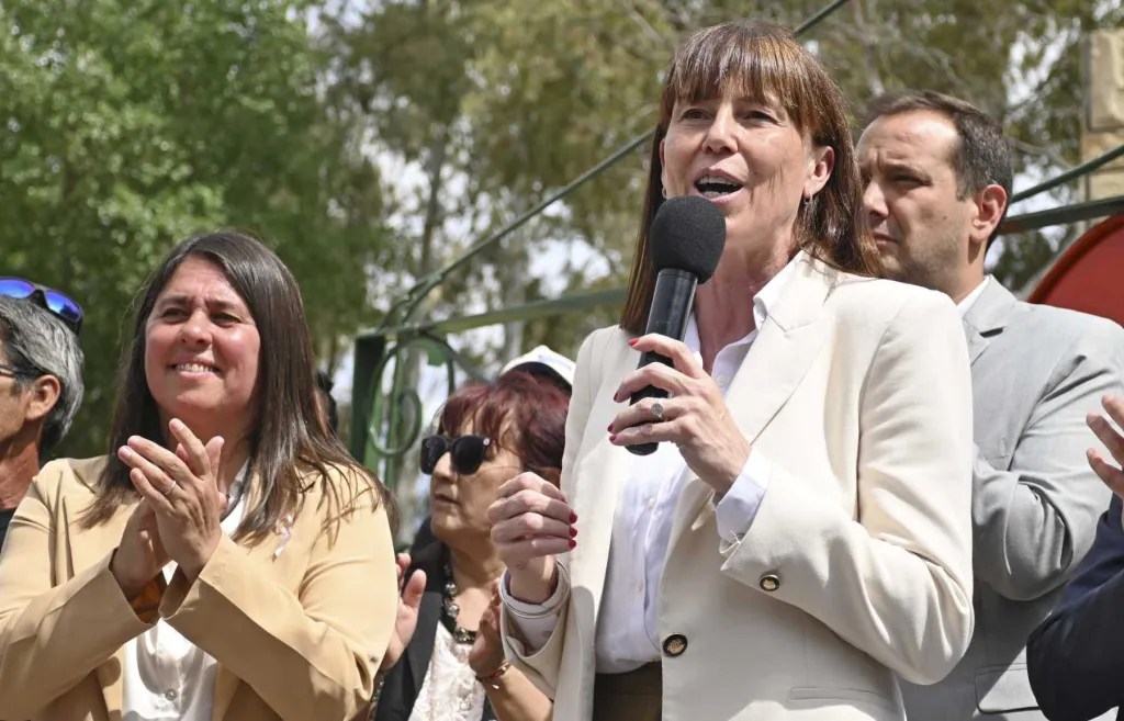 Corroza y Figueroa celebran la inauguración histórica del CPEM 104 en Los&nbsp;Catutos
