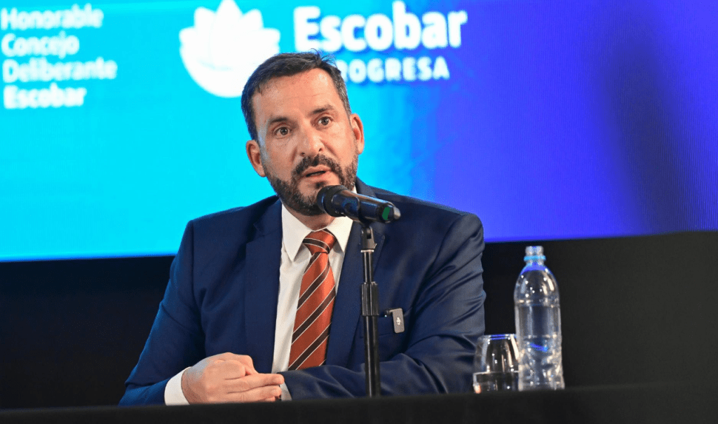 El intendente global que desafía el modelo Milei desde el&nbsp;conurbano