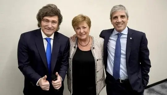 El FMI reclama disciplina fiscal y acumulación de reservas para consolidar la economía&nbsp;argentina