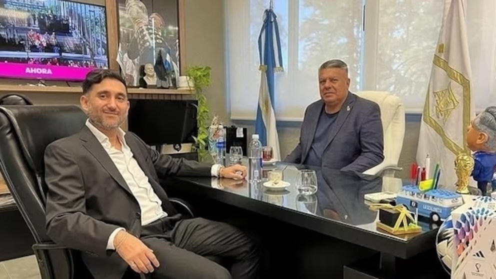 Sospechas sobre contratos y sociedades en la causa del financista del fútbol